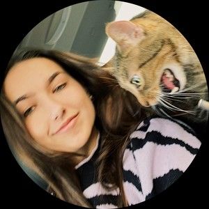 Meet your Posher, Maggie